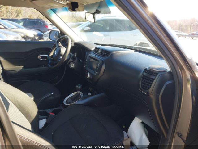 KNDJP3A50J7536077 KIA SOUL +