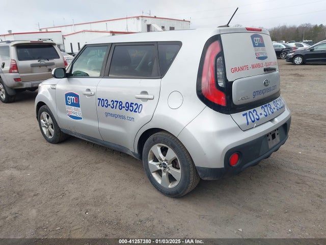 KIA Soul 2018 KNDJN2A27J7506841 Image 3