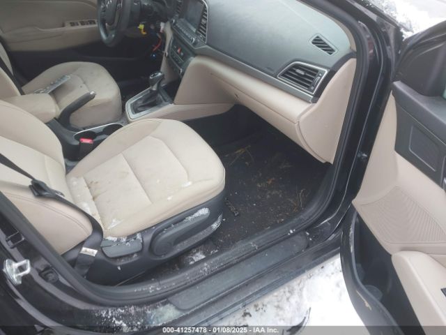 5NPD84LF7HH188712 Hyundai ELANTRA SE