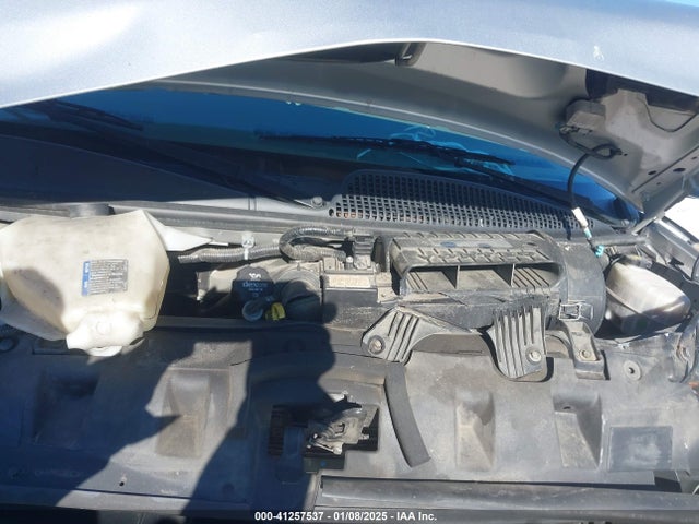 1GAWGFFG0J1242384 Chevrolet Express 2500 Lt