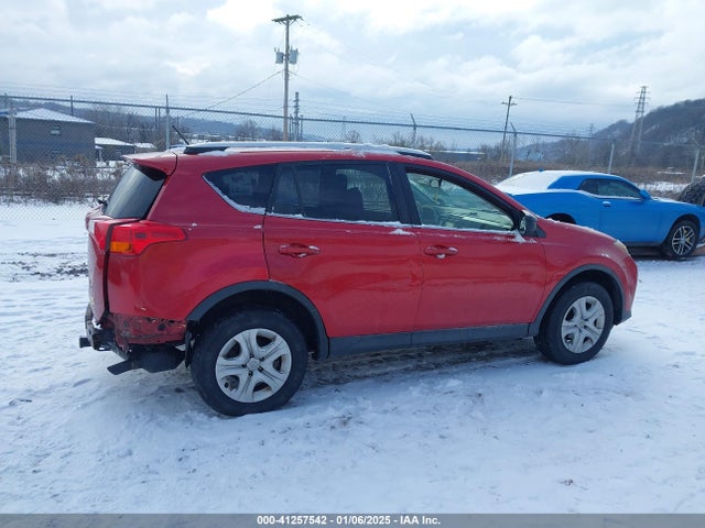 JTMBFREVXFJ039312 Toyota RAV4 LE