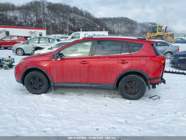 JTMBFREVXFJ039312 Toyota RAV4 LE