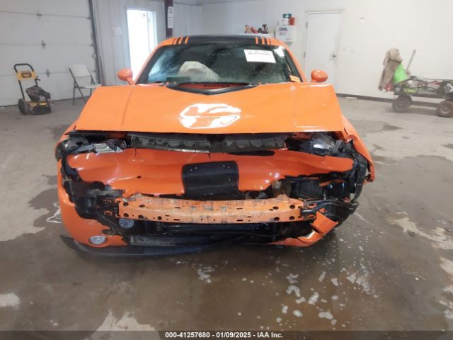 2C3CDYBT7EH234165 Dodge Challenger Shaker Pkg
