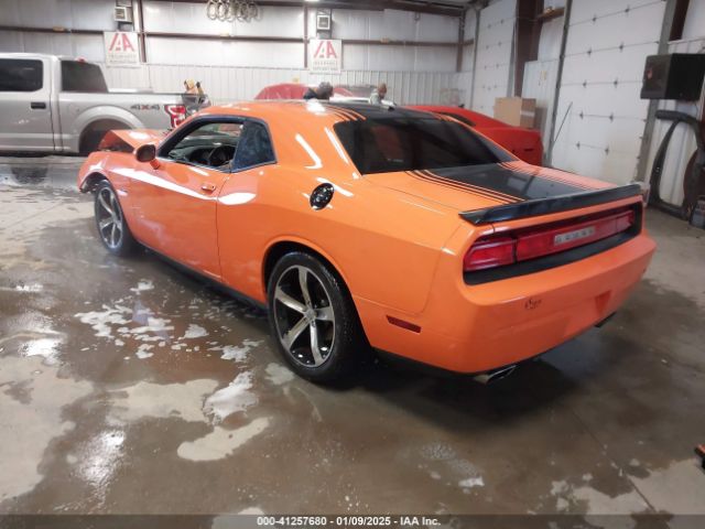 2C3CDYBT7EH234165 Dodge Challenger Shaker Pkg