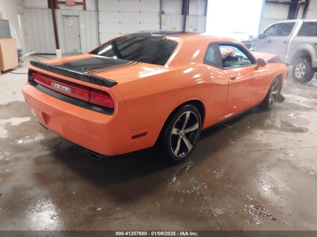 2C3CDYBT7EH234165 Dodge Challenger Shaker Pkg