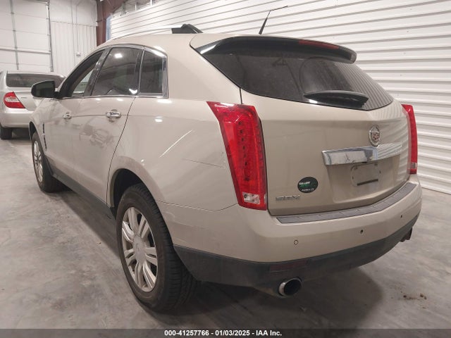 2011 CADILLAC SRX 3GYFNAEY2BS519329 Photo 2