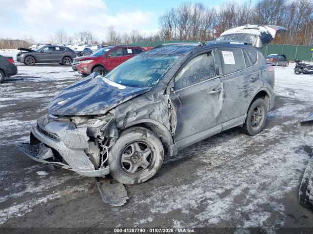JTMZFREV9HJ119332 Toyota RAV4 LE