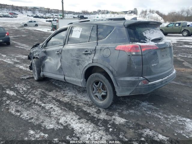 JTMZFREV9HJ119332 Toyota RAV4 LE