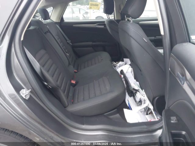 3FA6P0H78HR259330 Ford FUSION SE