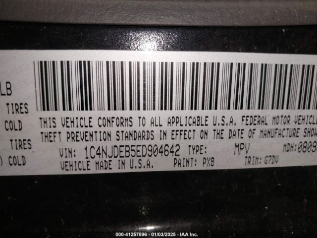 1C4NJDEB5ED904642 Jeep Compass Latitude