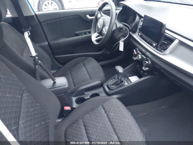 3KPA24AD9PE537930 KIA RIO S