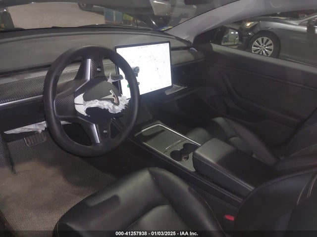 2021 TESLA MODEL 3 5YJ3E1EB0MF915730 Photo 4