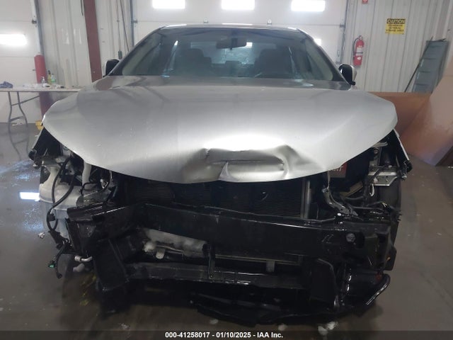 4T1BF1FK1HU666581 Toyota CAMRY LE