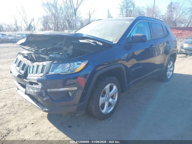 3C4NJDBB8JT398720 Jeep Compass Latitude 4x4
