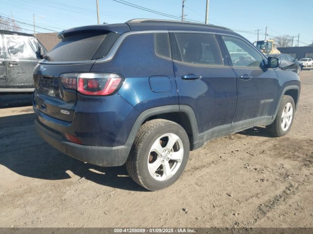 3C4NJDBB8JT398720 Jeep Compass Latitude 4x4