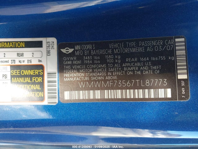 2007 MINI COOPER S WMWMF73567TL87773 Photo 8