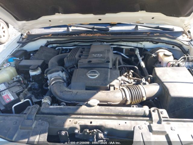 1N6AD0ER5KN757009 Nissan Frontier Sl