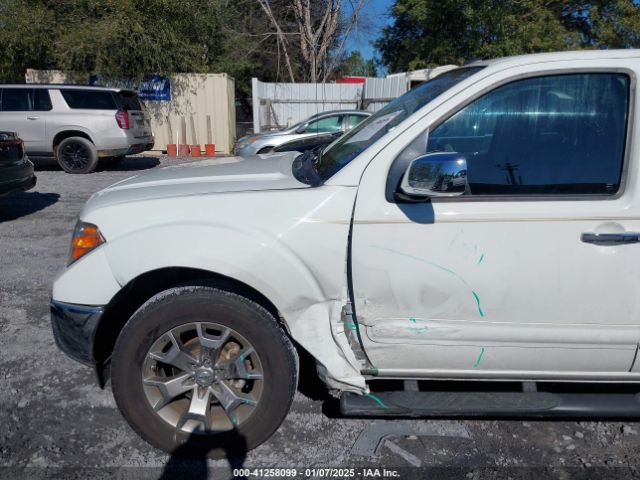 1N6AD0ER5KN757009 Nissan Frontier Sl