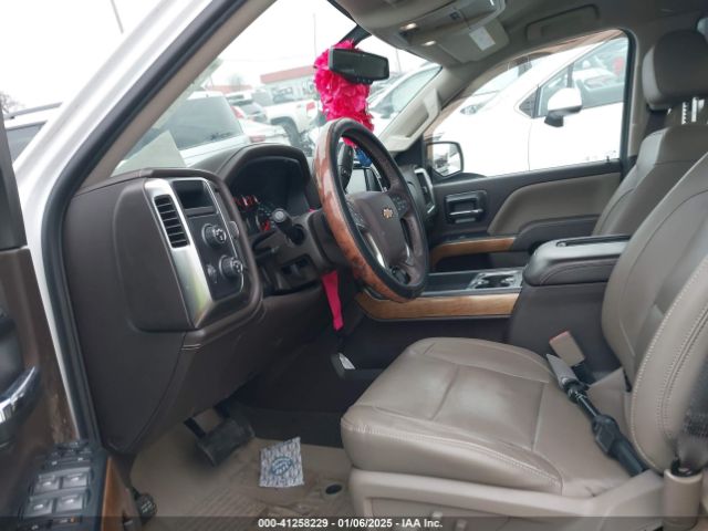 3GCUKSECXJG327822 Chevrolet Silverado 1500 1lz