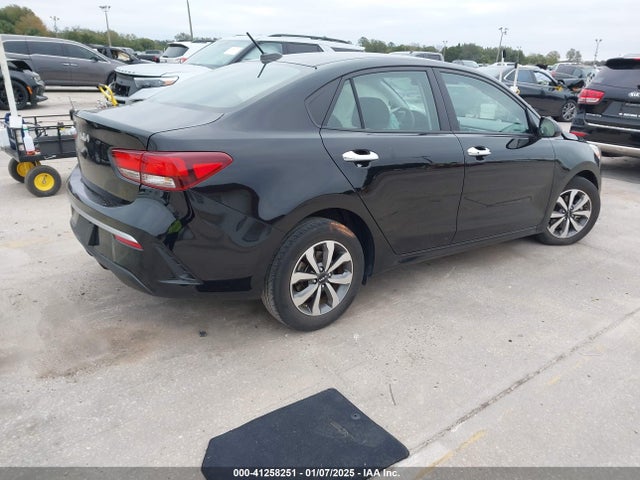KIA RIO S 2022 3KPA24AD9NE454950 Image 4