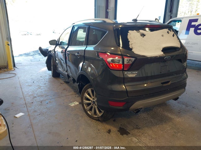 Ford Escape Titanium 2017 1FMCU9JD8HUD14907 Image 3