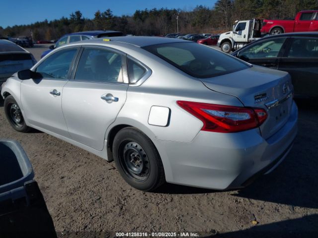 1N4AL3AP7HN353087 Nissan Altima 2.5 S