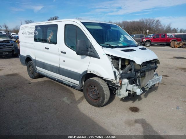 1FTYR1ZM8GKA70624 auction archive image