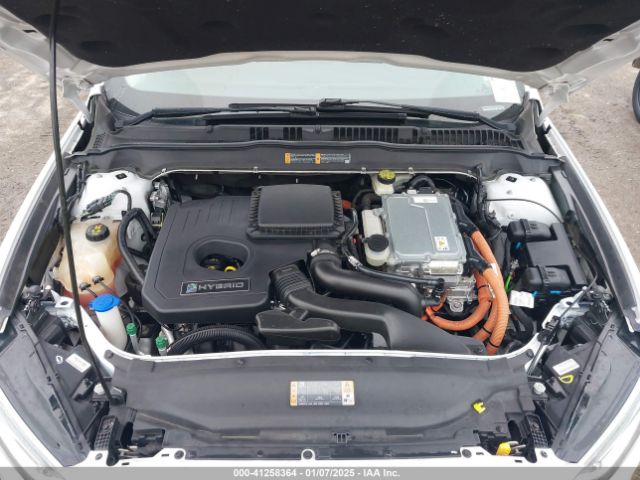 3FA6P0LU1HR149622 Ford Fusion Hybrid Se
