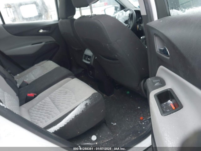 Chevrolet EQUINOX LS 2018 3GNAXREV0JL341628 Image 8