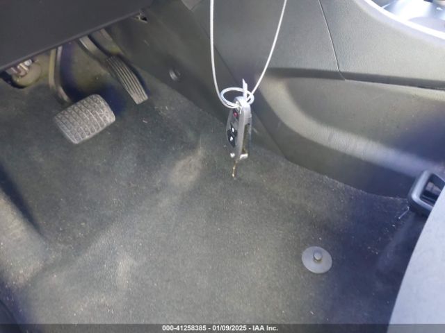 KL7CJKSB1MB304529 Chevrolet Trax Fwd Ls