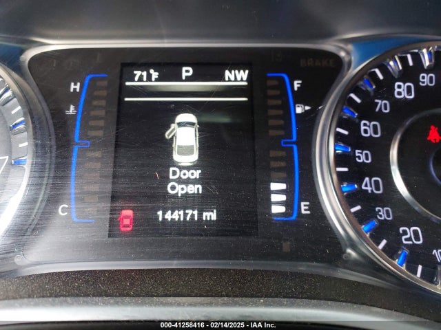 Chrysler 200 Limited 2015 1C3CCCAB8FN722483 Image 15