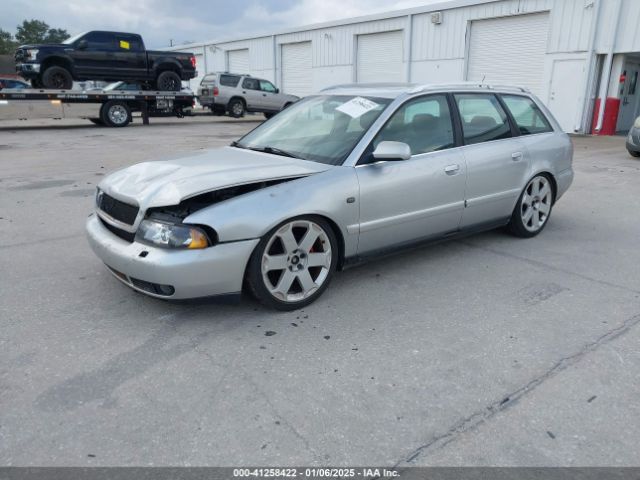 2000 AUDI A4 WAUKH68D8YA046223 Photo 1