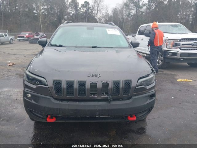 1C4PJMBXXKD305109 Jeep Cherokee Trailhawk 4x4