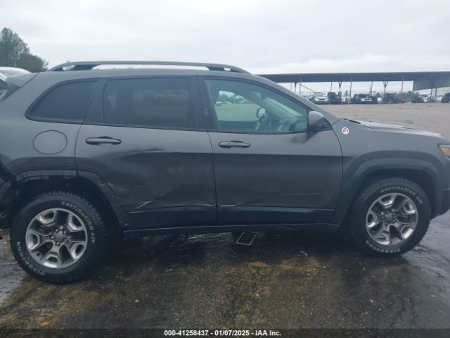 1C4PJMBXXKD305109 Jeep Cherokee Trailhawk 4x4