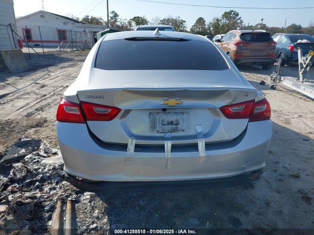 1G1ZD5ST0JF268215 Chevrolet MALIBU LT