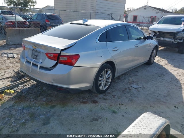 1G1ZD5ST0JF268215 Chevrolet MALIBU LT