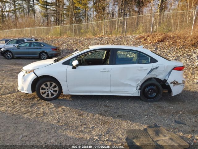 5YFEPMAE6MP234156 Toyota COROLLA LE