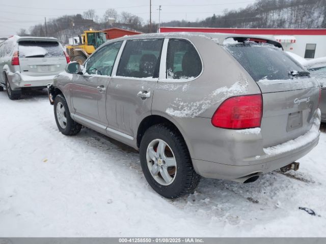 2005 PORSCHE CAYENNE WP1AB29P95LA64116 Photo 2