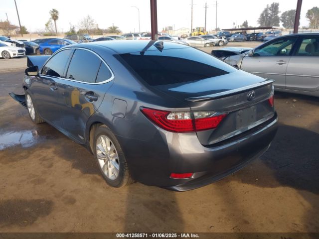 JTHBW1GGXF2081987 Lexus ES 300H