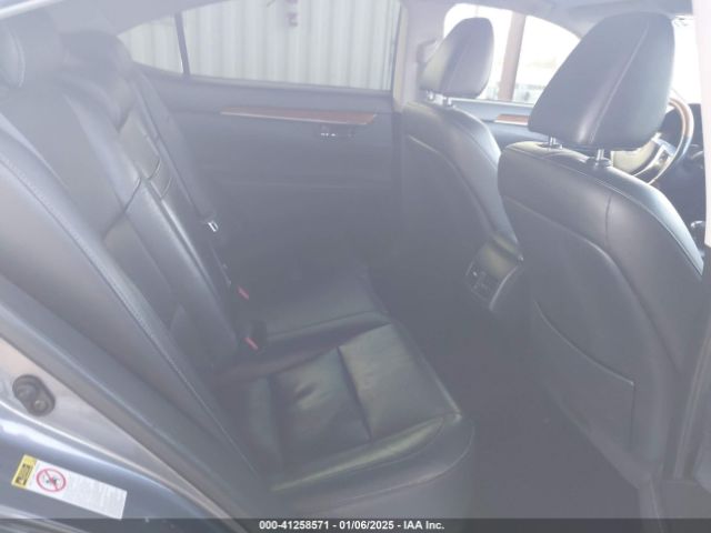 JTHBW1GGXF2081987 Lexus ES 300H