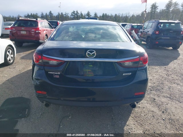 Mazda py 2017 JM1GL1U50H1147894 Image 16