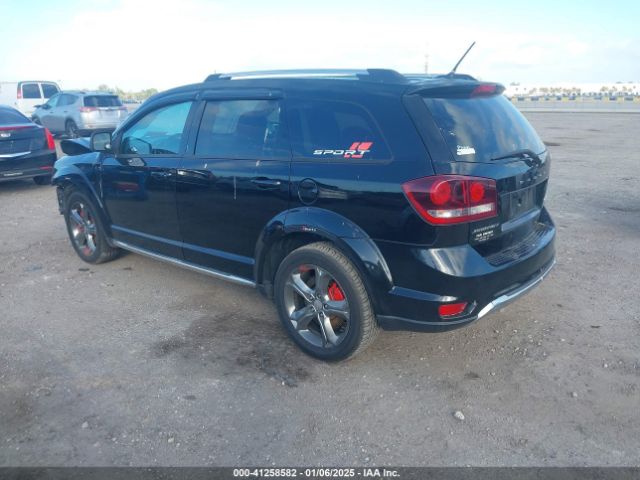 3C4PDCGB8FT556726 Dodge Journey Crossroad