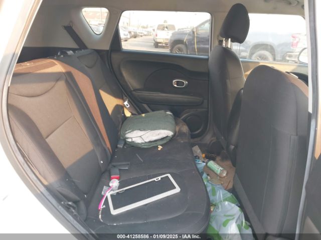 KNDJN2A26H7447761 KIA Soul