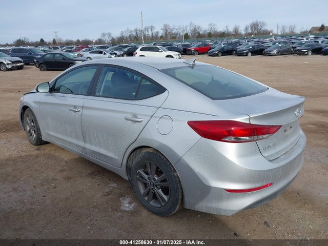 5NPD84LF8JH311410 Hyundai ELANTRA SEL