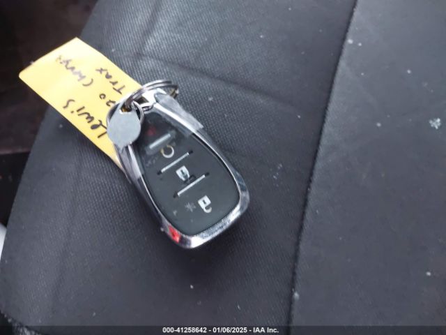 KL7CJPSB2LB069361 Chevrolet Trax Awd Lt