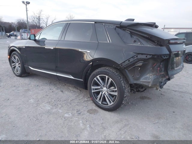2024 CADILLAC LYRIQ 1GYKPPRL7RZ110363 Photo 2