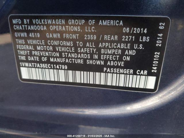1VWAT7A35EC114799 Volkswagen Passat 1.8t S