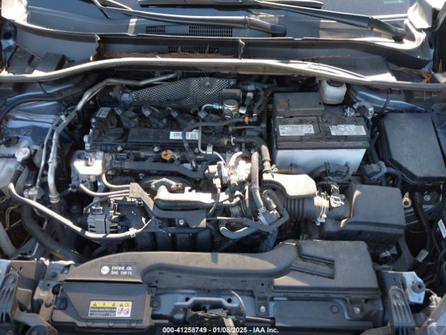 7MUCAAAG8NV028165 Toyota Corolla Cross Le