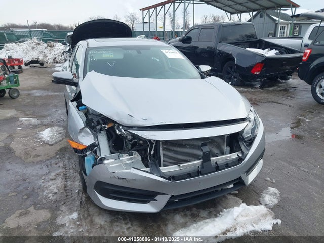 Honda CIVIC EX 2018 2HGFC2F78JH596748 Image 12
