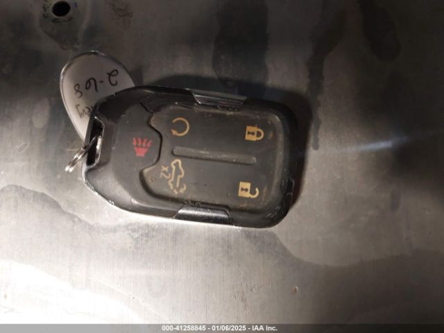 3GCUYDED4MG120947 Chevrolet Silverado 1500 4wd  Short Bed Lt